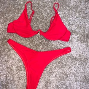 NWT red v-wire swim suit